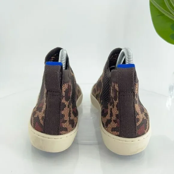 Rothys Womens Chelsea Shoe Size 7 Knit Pull On Sneaker Boot Wildcat Leopard